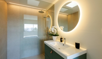Resa Estates Ibiza finca jesus for rent longterm entrance house bathroom 2.jpg